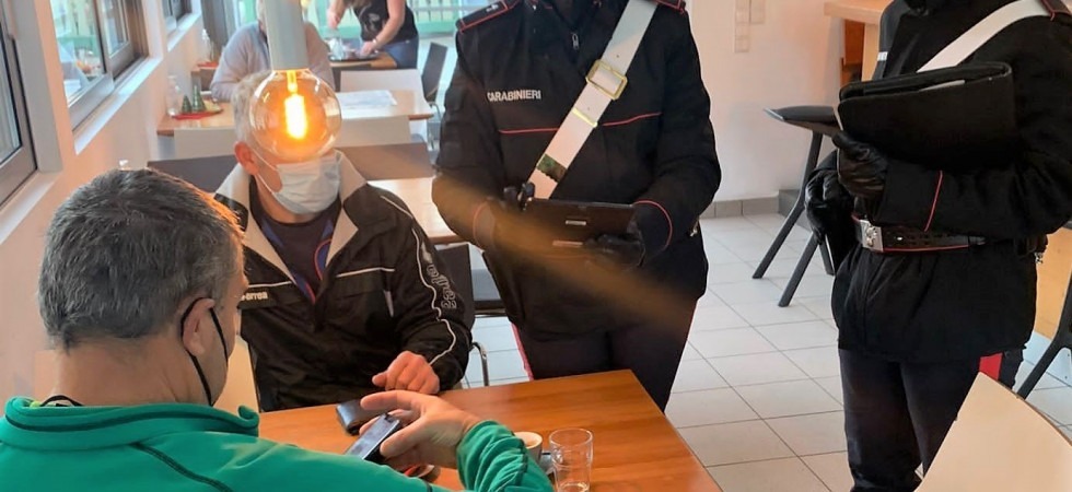 Nei guai un pizzaiolo trovato con il Green pass scaduto: sanzionato anche il titolare del locale per non aver controllato
